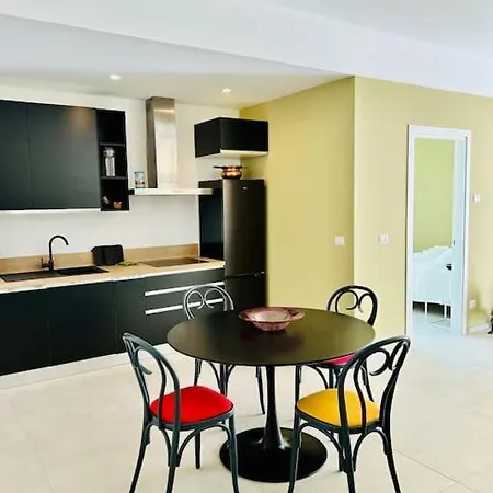 L'ancora 5 Apartment