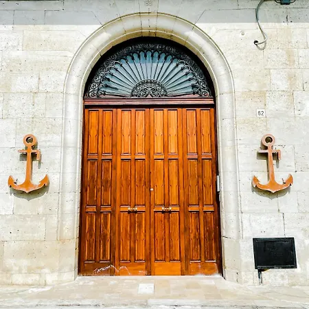 L'ancora 5 ジョヴィナッツォ