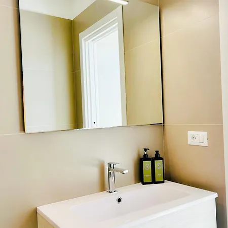 L'ancora 5 アパート