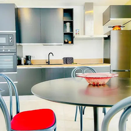 L'ancora 5 アパート ジョヴィナッツォ